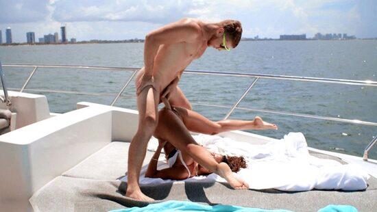 Луна Стар: Соблазнить и уничтожить. Часть 1