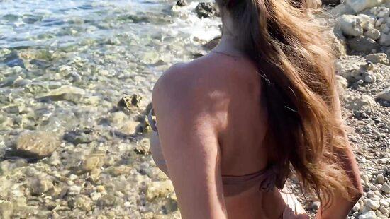 Неповторимая трах сессия на морском побережье