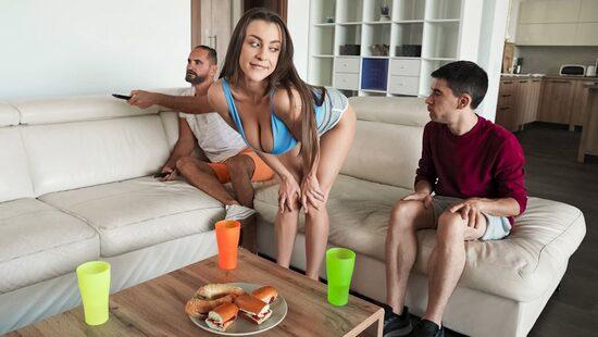 Следи за глазами, он дрочит взглядом