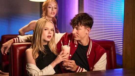 Свидание в стиле ретро