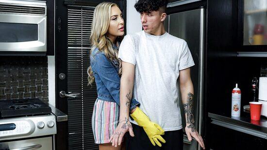 Так сильно не хватает... Секса