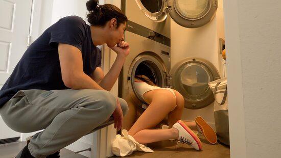 Застряла между бытом и похотью